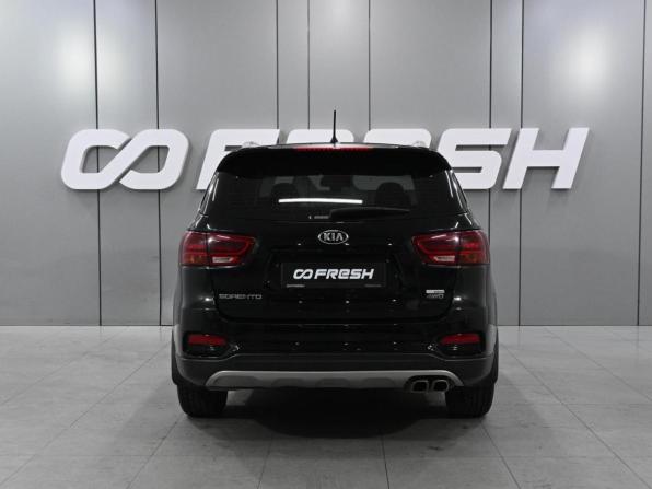 Kia Sorento III Prime Рестайлинг с пробегом 2019 года, цена 3 250 000 рублей, 124219 км, внедорожник, Автокод Объявления