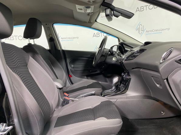 Ford Fiesta Mk6 Рестайлинг с пробегом 2016 года, цена 829 000 рублей, 134784 км, хэтчбек, Автокод Объявления