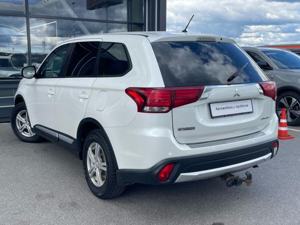 Mitsubishi Outlander III Рестайлинг 2 с пробегом 2016 года, цена 1 390 000 рублей, 188000 км, внедорожник, Автокод Объявления