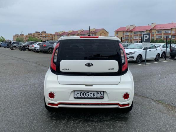 Kia Soul II Рестайлинг с пробегом 2018 года, цена 1 500 000 рублей, 157470 км, хэтчбек, Автокод Объявления