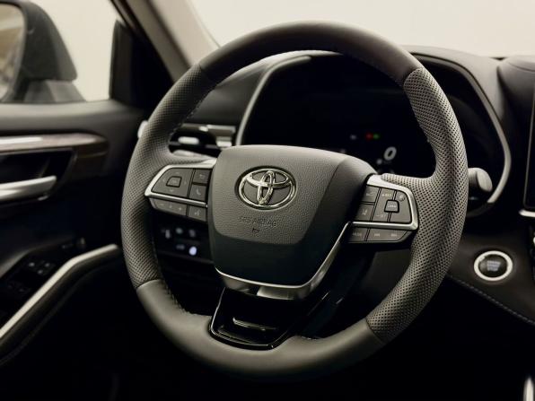 Toyota Highlander IV (XU70) с пробегом 2026 года, цена 5 400 000 рублей, 13 км, внедорожник, Автокод Объявления