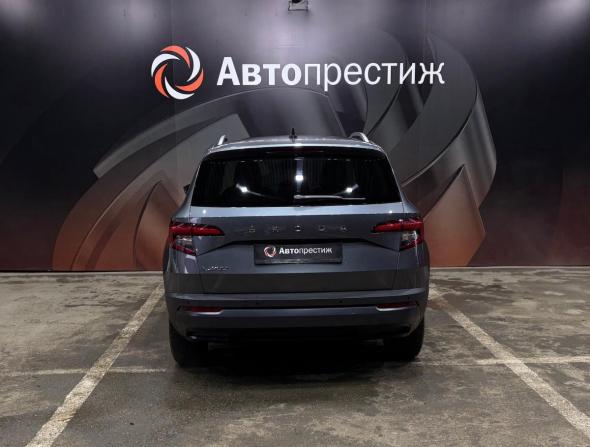 Skoda Karoq I с пробегом 2021 года, цена 2 280 000 рублей, 136710 км, внедорожник, Автокод Объявления