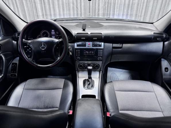 Mercedes-Benz C-Класс II (W203) Рестайлинг с пробегом 2005 года, цена 640 000 рублей, 437359 км, седан, Автокод Объявления