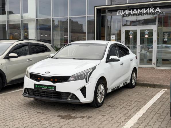 Kia Rio IV Рестайлинг с пробегом 2020 года, цена 1 374 000 рублей, 155005 км, седан, Автокод Объявления
