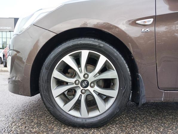 Hyundai Solaris I Рестайлинг с пробегом 2014 года, цена 900 000 рублей, 172582 км, седан, Автокод Объявления
