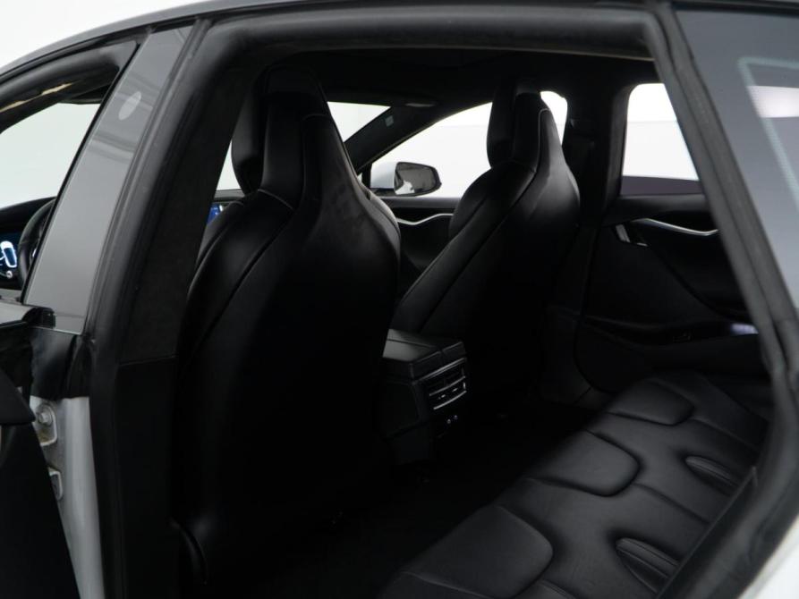 Tesla Model S I Рестайлинг Москва  - изображение 13