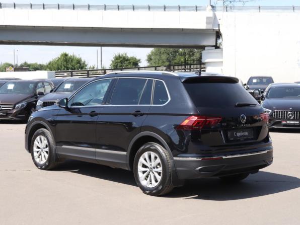 Volkswagen Tiguan II Рестайлинг с пробегом 2021 года, цена 3 244 000 рублей, 65470 км, внедорожник, Автокод Объявления