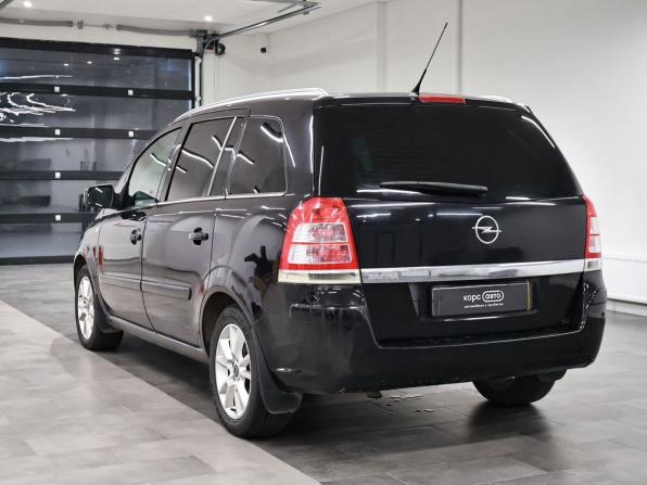 Opel Zafira B Рестайлинг с пробегом 2011 года, цена 795 000 рублей, 184313 км, компактвэн, Автокод Объявления
