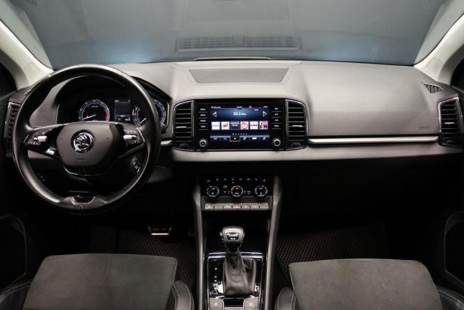 Skoda Karoq I с пробегом 2020 года, цена 2 487 000 рублей, 81535 км, внедорожник, Автокод Объявления