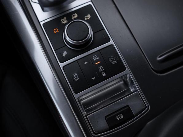 Land Rover Range Rover Sport II с пробегом 2015 года, цена 3 849 000 рублей, 136830 км, внедорожник, Автокод Объявления