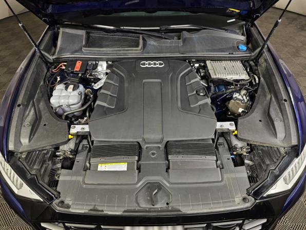Audi Q8 I (4M) с пробегом 2019 года, цена 5 581 000 рублей, 145714 км, внедорожник, Автокод Объявления