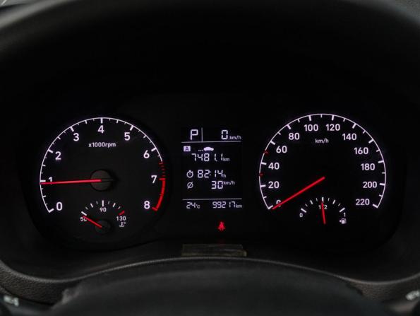 Hyundai Solaris II с пробегом 2017 года, цена 1 450 000 рублей, 99215 км, седан, Автокод Объявления