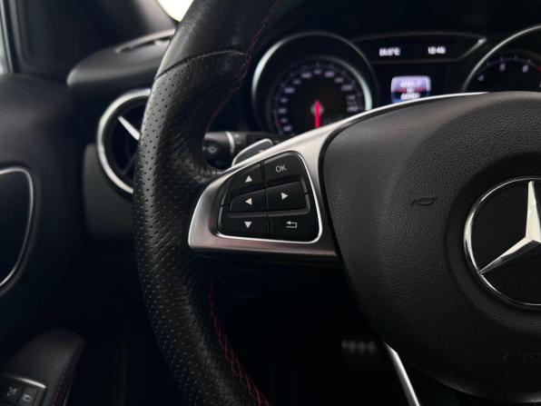 Mercedes-Benz GLA I (X156) Рестайлинг с пробегом 2019 года, цена 2 850 000 рублей, 64977 км, внедорожник, Автокод Объявления