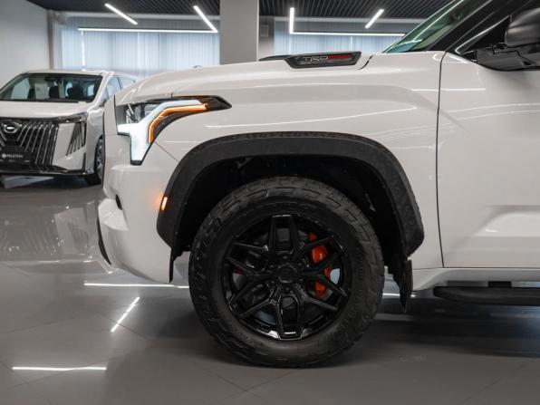 Toyota Sequoia III с пробегом 2023 года, цена 12 750 000 рублей, 25280 км, внедорожник, Автокод Объявления