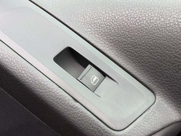 Volkswagen Tiguan I Рестайлинг с пробегом 2011 года, цена 755 000 рублей, 287000 км, внедорожник, Автокод Объявления