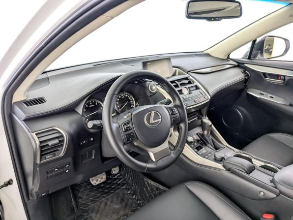 Lexus NX I с пробегом 2017 года, цена 3 255 000 рублей, 66700 км, внедорожник, Автокод Объявления
