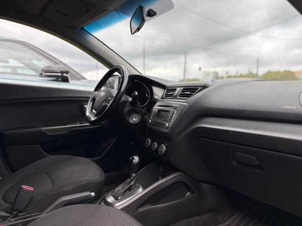 Kia Rio III Рестайлинг с пробегом 2015 года, цена 1 125 000 рублей, 104519 км, седан, Автокод Объявления