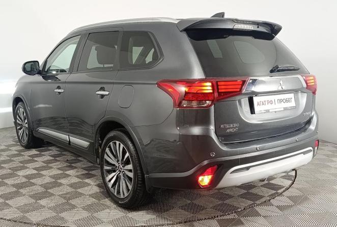 Mitsubishi Outlander III Рестайлинг 3 с пробегом 2019 года, цена 2 700 000 рублей, 92857 км, внедорожник, Автокод Объявления