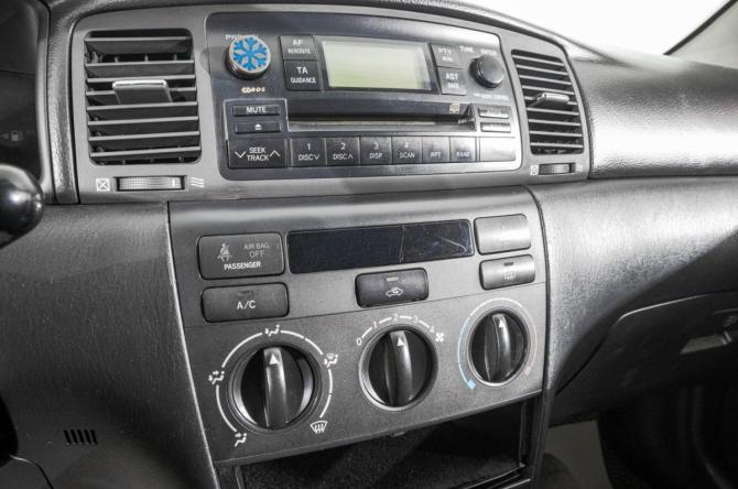 Toyota Corolla IX (E120 E130) Рестайлинг с пробегом 2006 года, цена 749 000 рублей, 235000 км, хэтчбек, Автокод Объявления