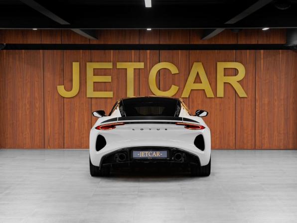 Lotus Emira с пробегом 2023 года, цена 16 840 000 рублей, 4148 км, купе, Автокод Объявления