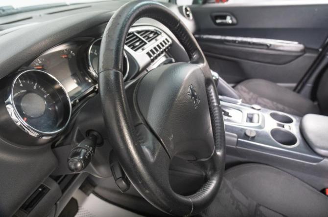 Peugeot 3008 I с пробегом 2010 года, цена 699 000 рублей, 213000 км, внедорожник, Автокод Объявления
