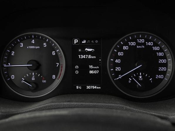 Hyundai Tucson III с пробегом 2015 года, цена 2 339 000 рублей, 30794 км, внедорожник, Автокод Объявления