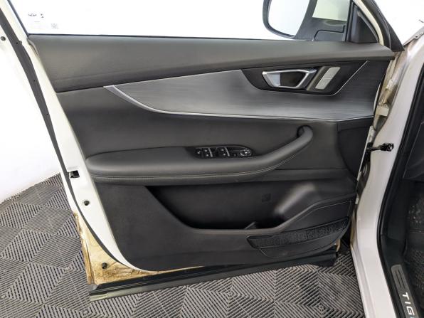 Chery Tiggo 7 Pro I с пробегом 2023 года, цена 1 800 000 рублей, 64829 км, внедорожник, Автокод Объявления