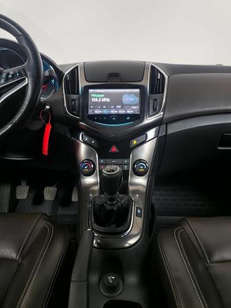 Chevrolet Cruze I Рестайлинг с пробегом 2012 года, цена 674 000 рублей, 206770 км, хэтчбек, Автокод Объявления