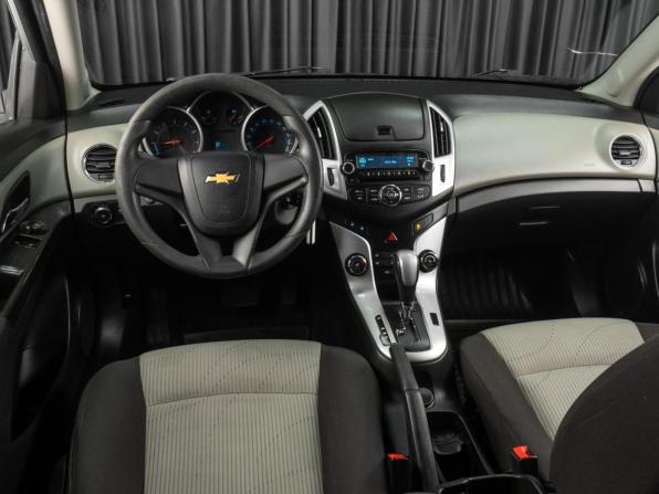 Chevrolet Cruze I Рестайлинг с пробегом 2013 года, цена 669 000 рублей, 224121 км, седан, Автокод Объявления