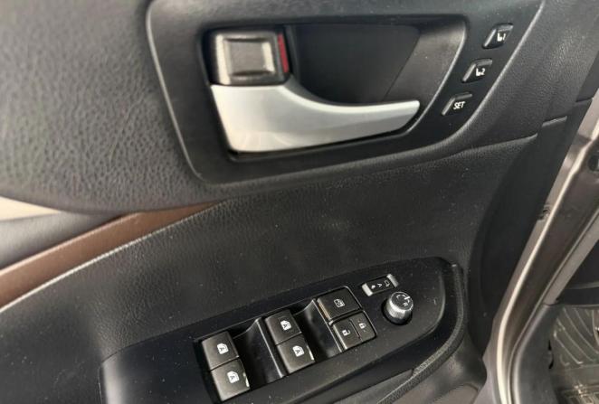 Toyota Highlander III (XU50) с пробегом 2014 года, цена 3 098 000 рублей, 159198 км, внедорожник, Автокод Объявления