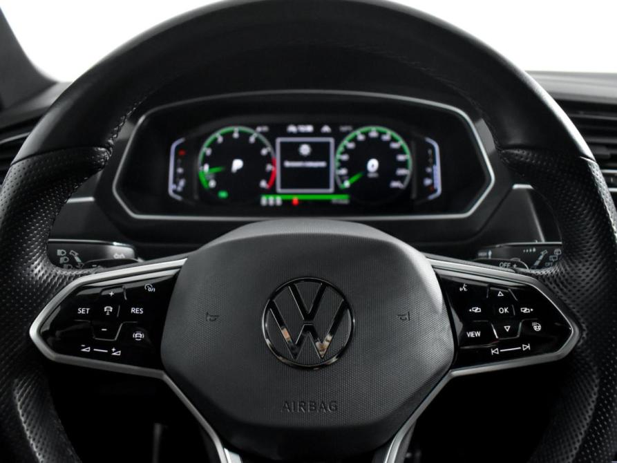 Volkswagen Tiguan II Рестайлинг Санкт-Петербург  - изображение 19