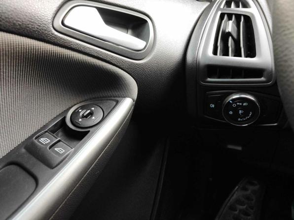 Ford Focus III с пробегом 2014 года, цена 800 000 рублей, 139101 км, седан, Автокод Объявления
