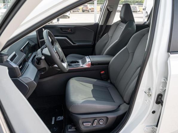 Toyota RAV4 VI (XA60) с пробегом 2025 года, цена 4 095 000 рублей, 63 км, внедорожник, Автокод Объявления
