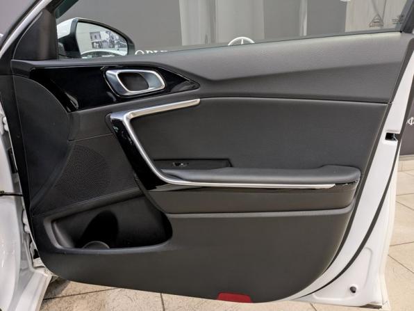 Kia Ceed III с пробегом 2019 года, цена 1 790 000 рублей, 88935 км, хэтчбек, Автокод Объявления