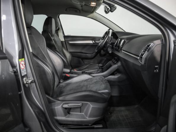 Skoda Karoq I с пробегом 2020 года, цена 1 989 000 рублей, 152480 км, внедорожник, Автокод Объявления