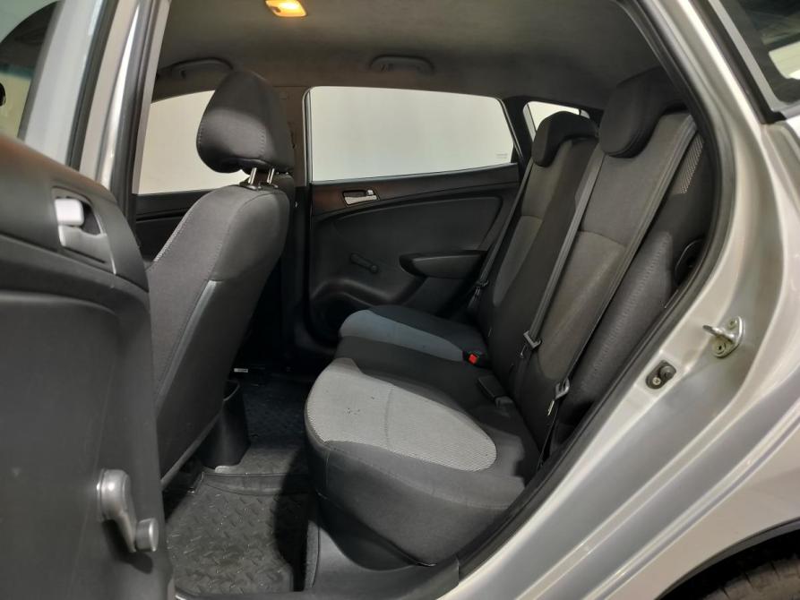 Hyundai Solaris I Санкт-Петербург  - изображение 16