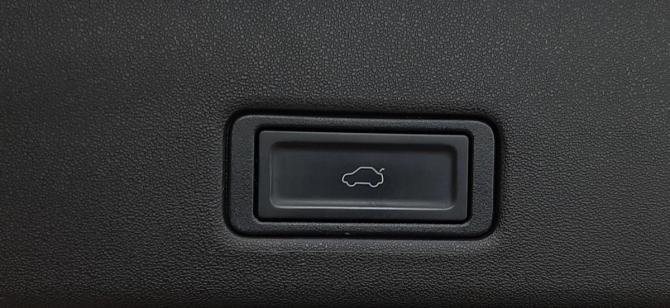 Omoda C5 I с пробегом 2023 года, цена 1 740 000 рублей, 68444 км, внедорожник, Автокод Объявления