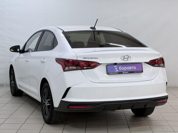 Hyundai Solaris II Рестайлинг с пробегом 2021 года, цена 1 789 000 рублей, 73564 км, седан, Автокод Объявления