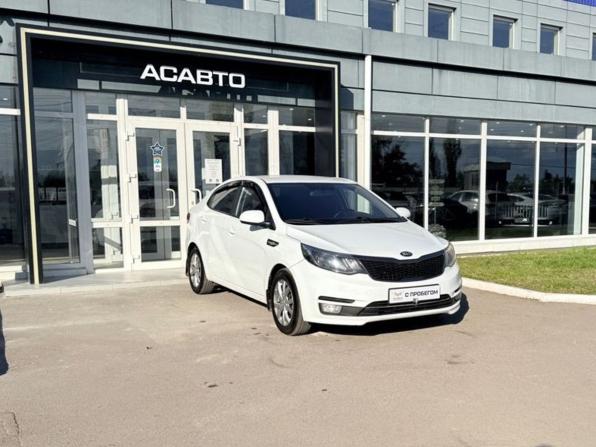 Kia Rio III Рестайлинг с пробегом 2016 года, цена 865 000 рублей, 174517 км, седан, Автокод Объявления