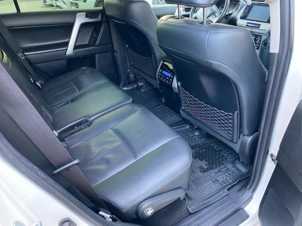 Toyota Land Cruiser Prado 150 Series Рестайлинг 3 с пробегом 2020 года, цена 4 850 000 рублей, 278000 км, внедорожник, Автокод Объявления
