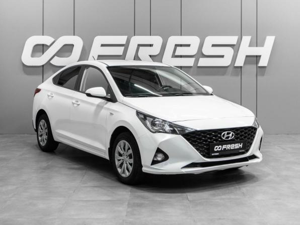 Hyundai Solaris II Рестайлинг с пробегом 2021 года, цена 1 599 000 рублей, 53393 км, седан, Автокод Объявления