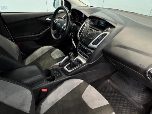 Ford Focus III с пробегом 2012 года, цена 820 000 рублей, 155755 км, хэтчбек, Автокод Объявления