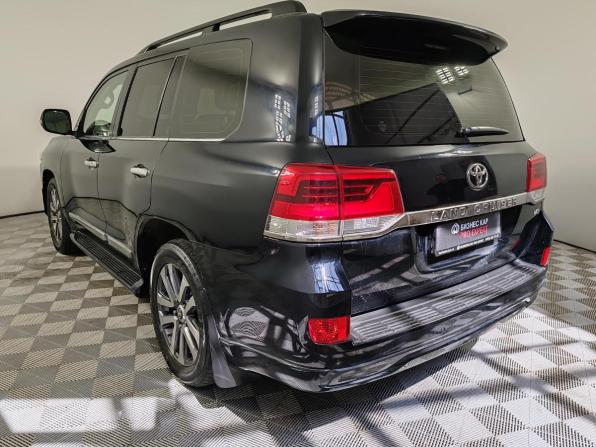 Toyota Land Cruiser 200 Series Рестайлинг 2 с пробегом 2016 года, цена 5 449 000 рублей, 203251 км, внедорожник, Автокод Объявления