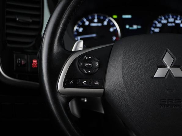Mitsubishi Outlander III Рестайлинг с пробегом 2014 года, цена 1 675 050 рублей, 177458 км, внедорожник, Автокод Объявления