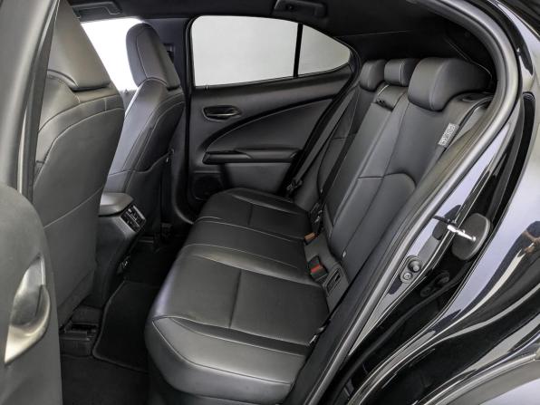 Lexus UX I с пробегом 2022 года, цена 3 999 000 рублей, 46975 км, внедорожник, Автокод Объявления