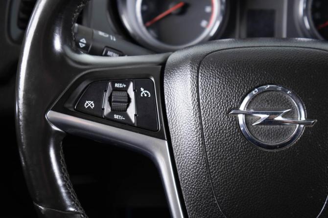 Opel Insignia I с пробегом 2011 года, цена 629 000 рублей, 240159 км, седан, Автокод Объявления