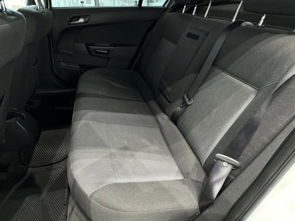 Opel Astra H Рестайлинг с пробегом 2008 года, цена 440 000 рублей, 265288 км, седан, Автокод Объявления