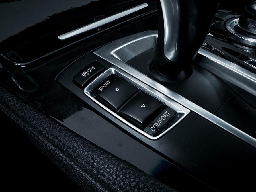 BMW 5 серии VI (F10/F11/F07) Рестайлинг Уфа  - изображение 21