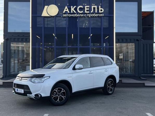 Mitsubishi Outlander III Рестайлинг с пробегом 2014 года, цена 1 499 000 рублей, 145000 км, внедорожник, Автокод Объявления