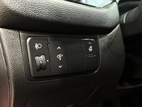 Kia Ceed II Рестайлинг с пробегом 2017 года, цена 1 369 000 рублей, 227593 км, хэтчбек, Автокод Объявления